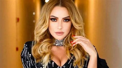 hadise sex foto